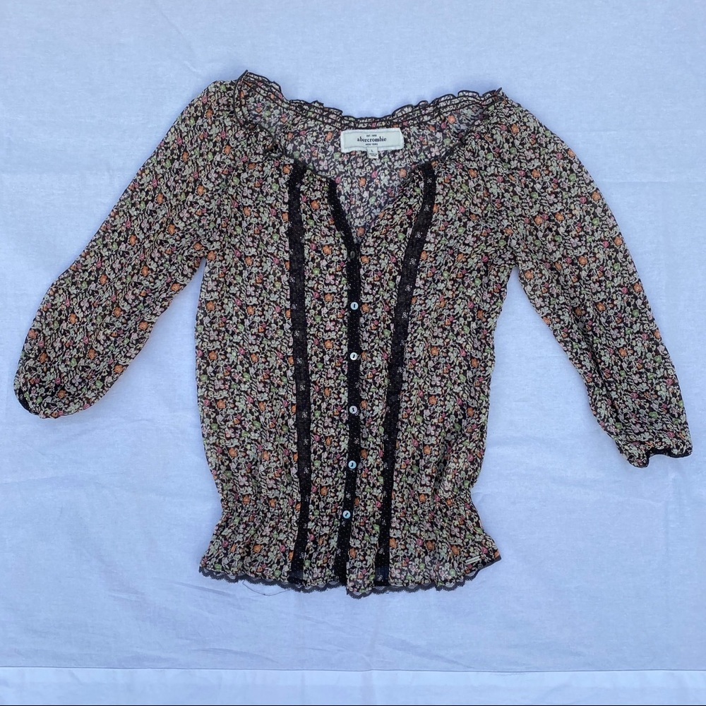 Floral loose fitting 3/4 sleeve blouse